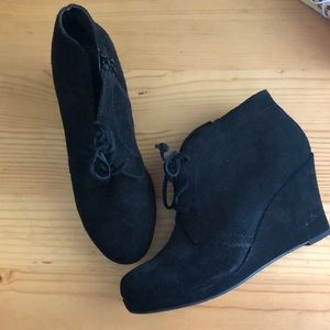 Dolce vita wedge booties